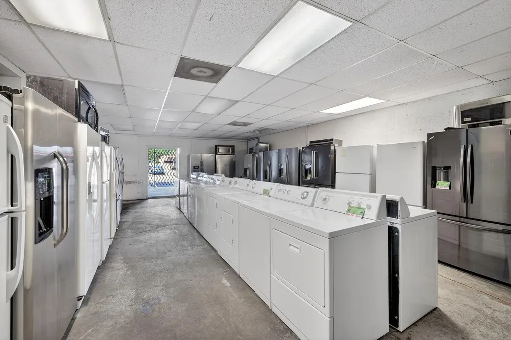 3936 SW 12th Court Fort Lauderdale FL 33312