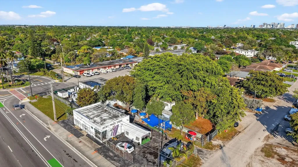 3936 SW 12th Court Fort Lauderdale FL 33312