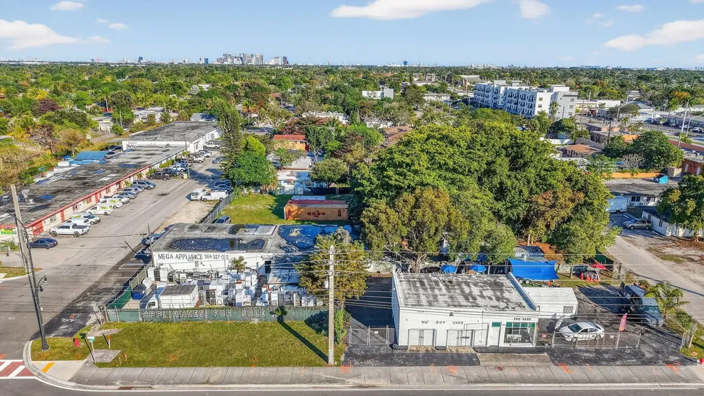 3936 SW 12th Court Fort Lauderdale FL 33312