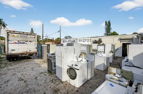 3936 SW 12th Court Fort Lauderdale FL 33312