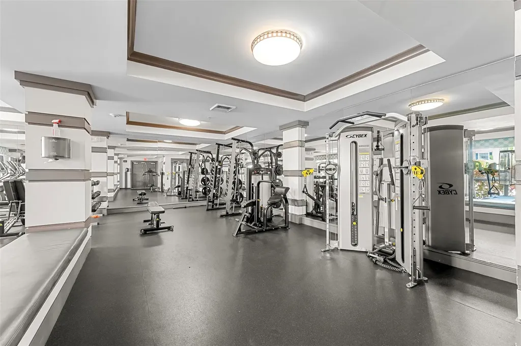 2401 NE 65th Street Fort Lauderdale FL 33308