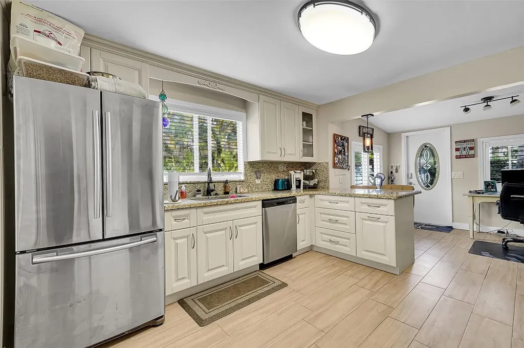 4860 SW 61st Avenue Davie FL 33314
