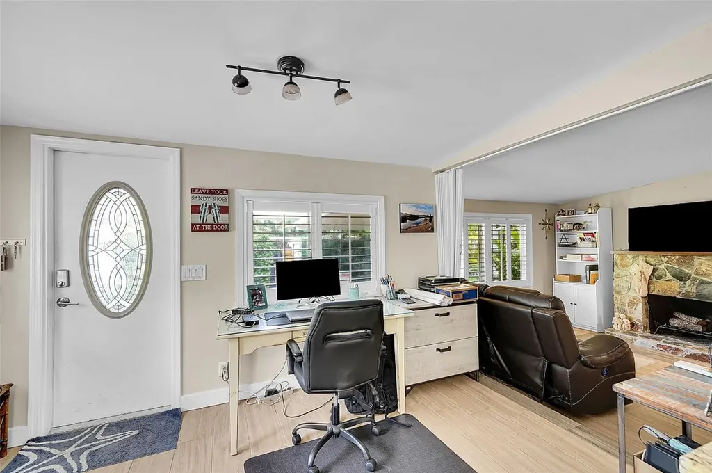 4860 SW 61st Avenue Davie FL 33314