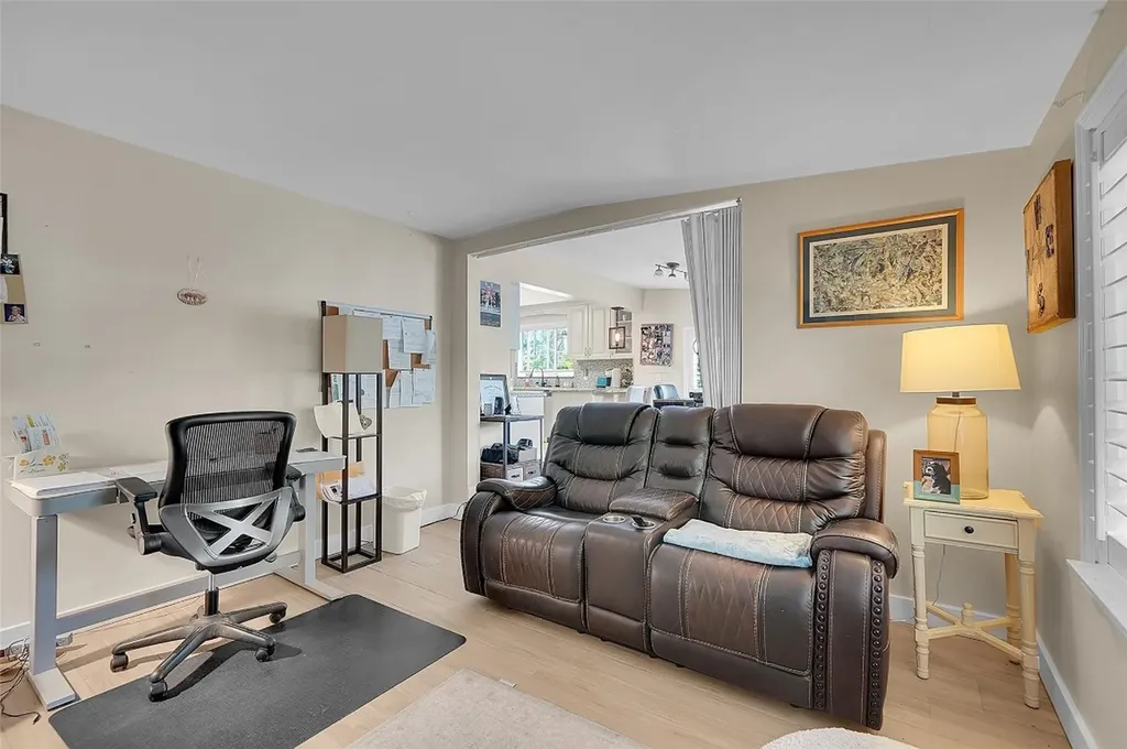 4860 SW 61st Avenue Davie FL 33314