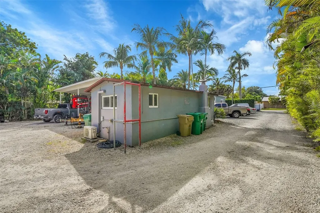 4860 SW 61st Avenue Davie FL 33314