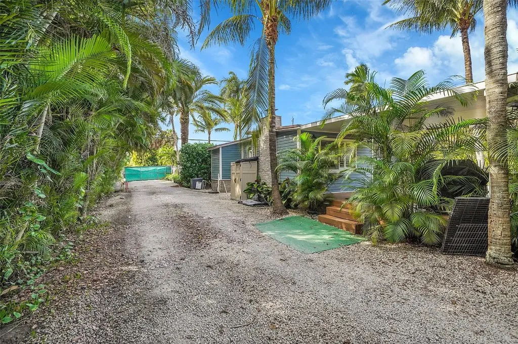 4860 SW 61st Avenue Davie FL 33314