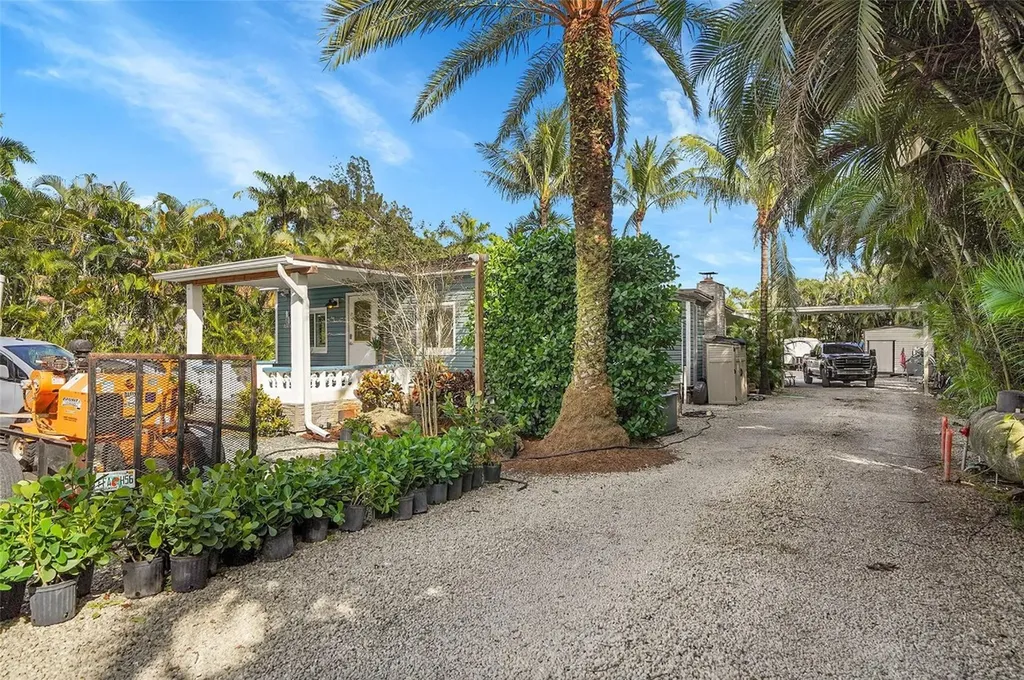 4860 SW 61st Avenue Davie FL 33314