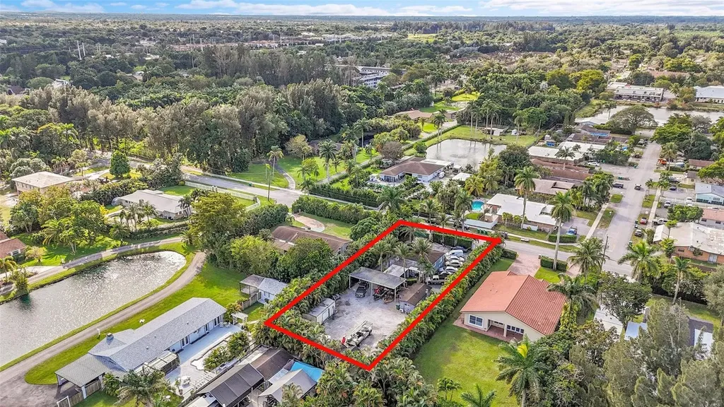 4860 SW 61st Avenue Davie FL 33314