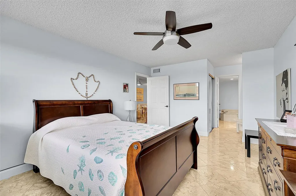 2521 NW 104th Avenue Sunrise FL 33322