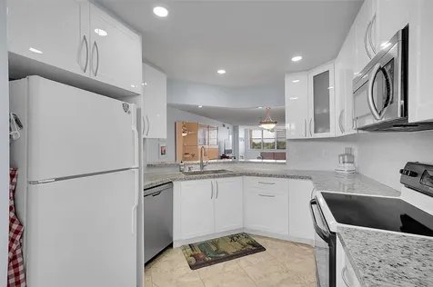 2521 NW 104th Avenue Sunrise FL 33322