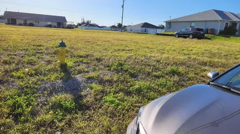 1724 Andalusia Boulevard Cape Coral FL 33909