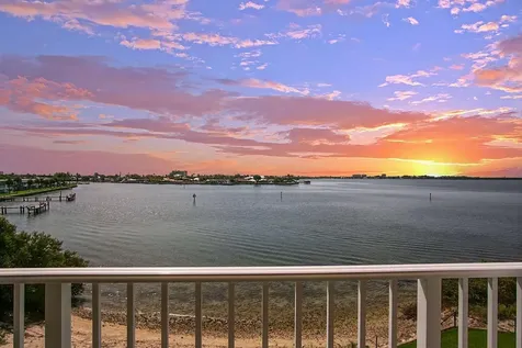 3 Harbour Isle Drive Fort Pierce FL 34949