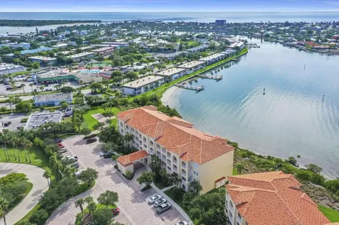 3 Harbour Isle Drive Fort Pierce FL 34949