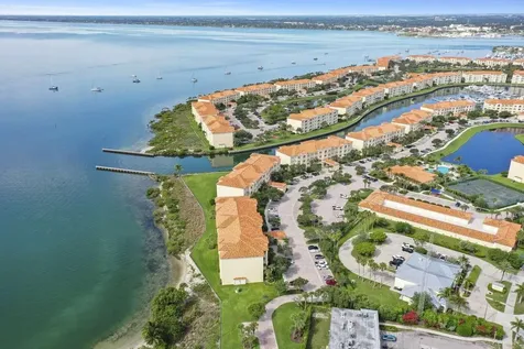 3 Harbour Isle Drive Fort Pierce FL 34949