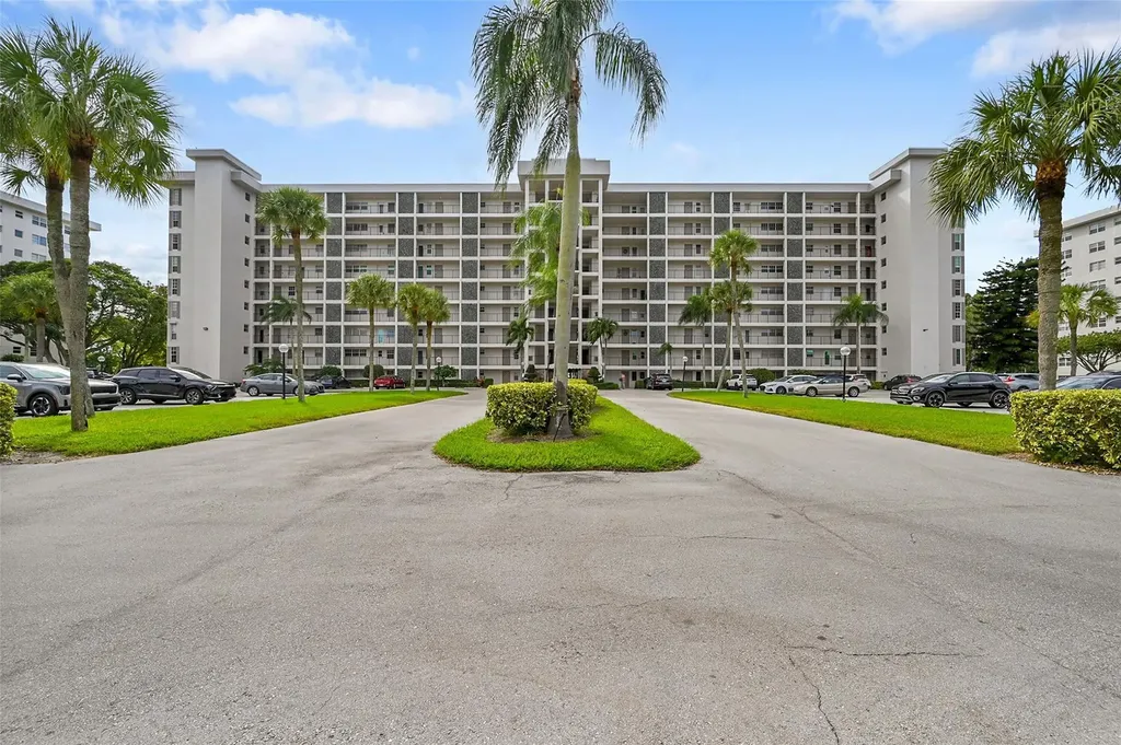 3100 N Palm Aire Drive Pompano Beach FL 33069