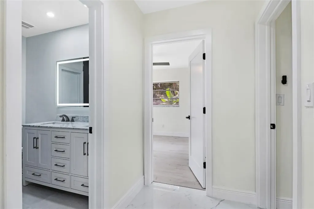 5900 SW 17th Street Plantation FL 33317