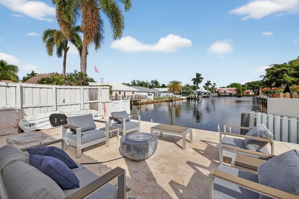 5950 NE 28th Avenue Fort Lauderdale FL 33308