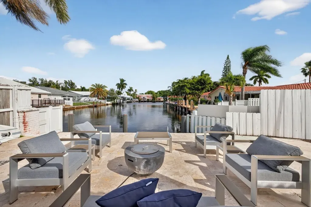 5950 NE 28th Avenue Fort Lauderdale FL 33308