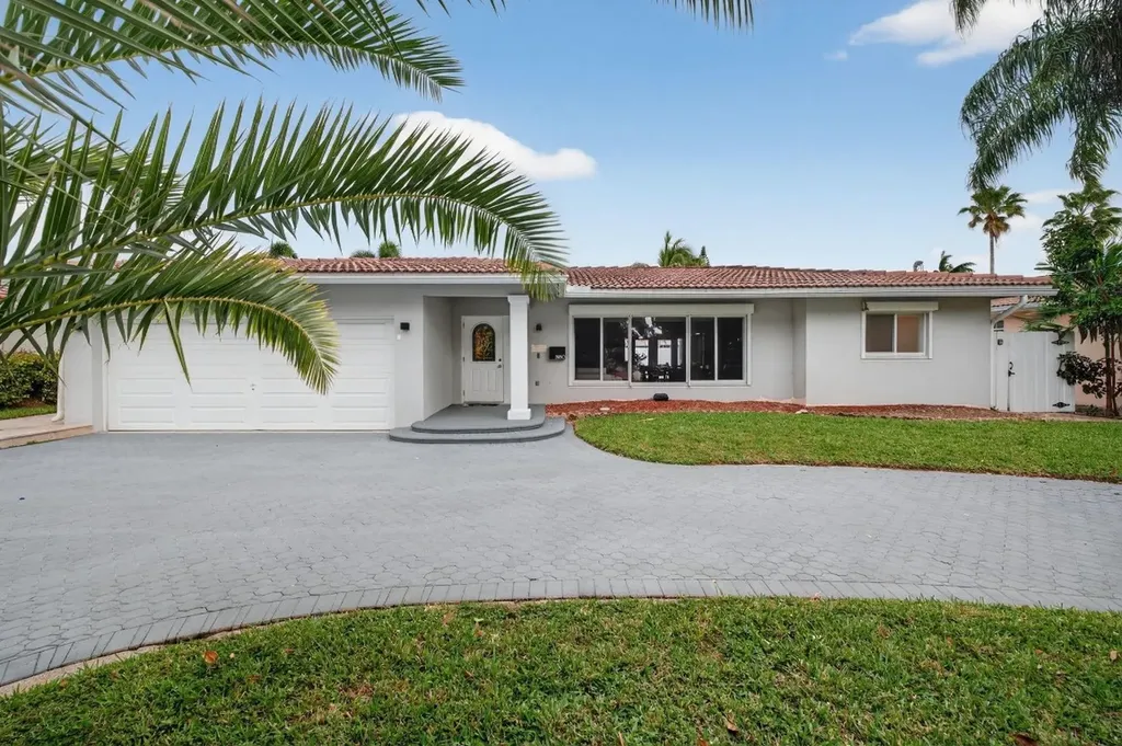 5950 NE 28th Avenue Fort Lauderdale FL 33308