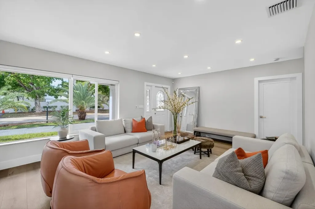 5950 NE 28th Avenue Fort Lauderdale FL 33308