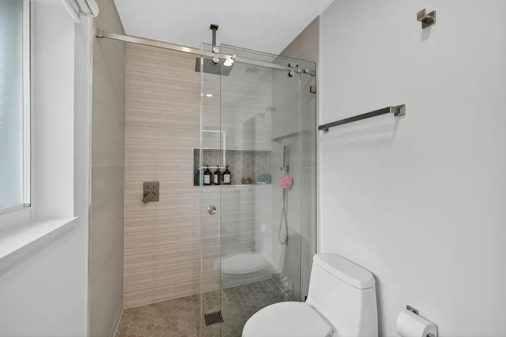 5950 NE 28th Avenue Fort Lauderdale FL 33308