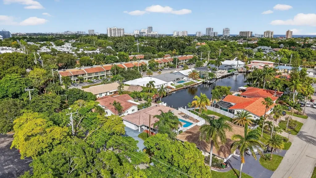 5950 NE 28th Avenue Fort Lauderdale FL 33308