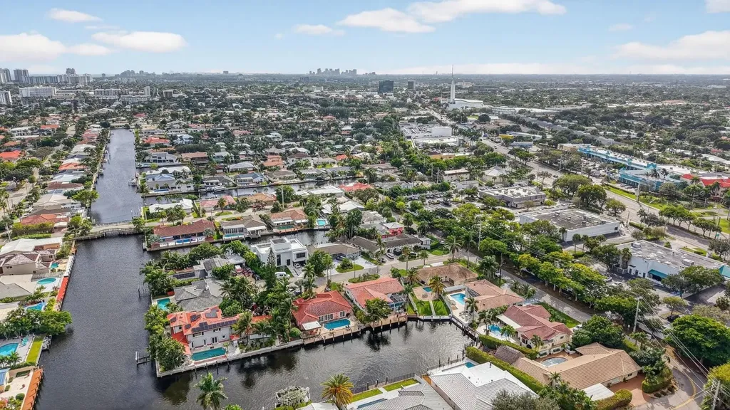 5950 NE 28th Avenue Fort Lauderdale FL 33308