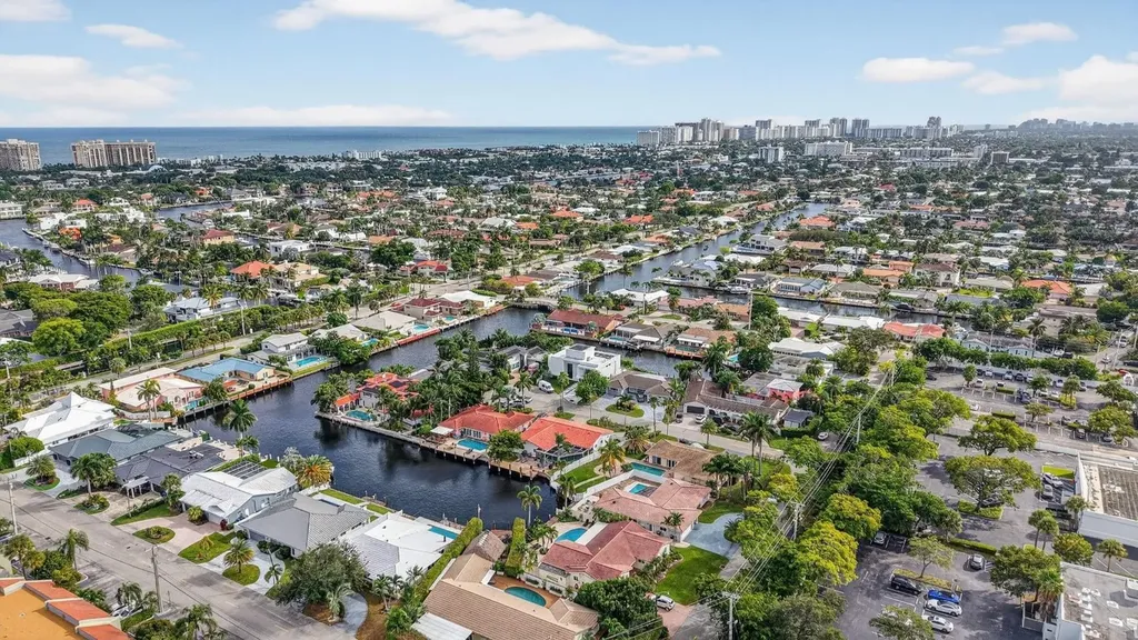 5950 NE 28th Avenue Fort Lauderdale FL 33308