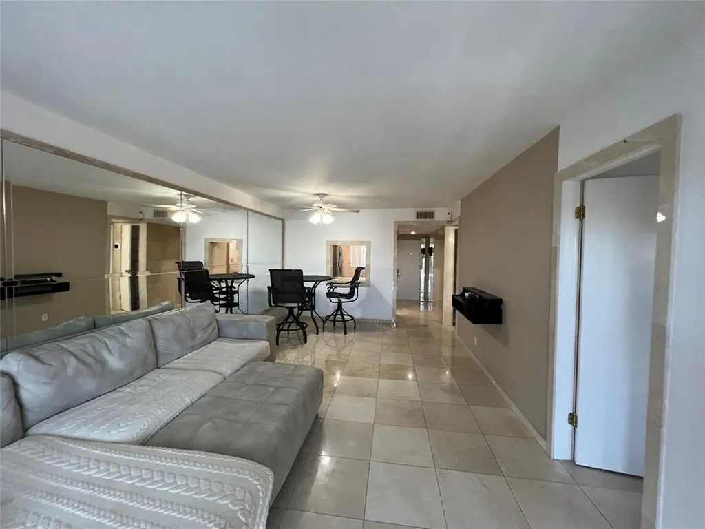 4311 Crystal Lake Drive Deerfield Beach FL 33064