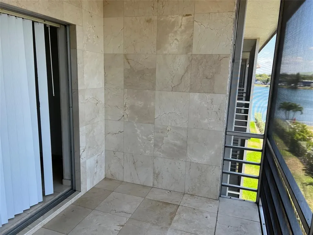 4311 Crystal Lake Drive Deerfield Beach FL 33064
