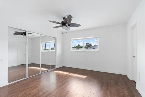 370 SE 3rd Court Pompano Beach FL 33060