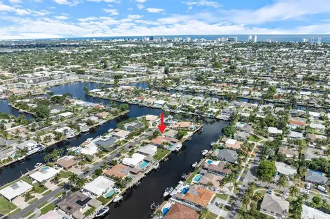 370 SE 3rd Court Pompano Beach FL 33060