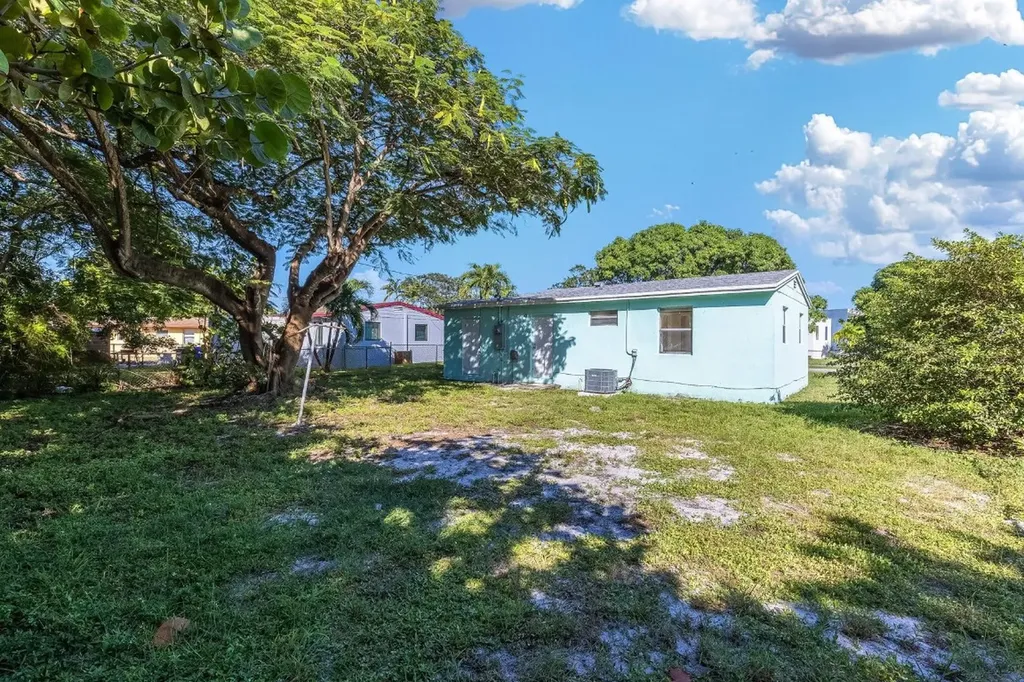 1501 NW 24th Avenue Fort Lauderdale FL 33311