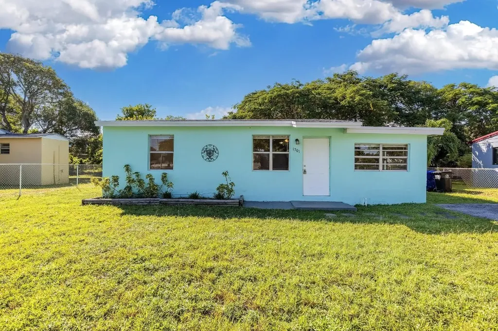1501 NW 24th Avenue Fort Lauderdale FL 33311
