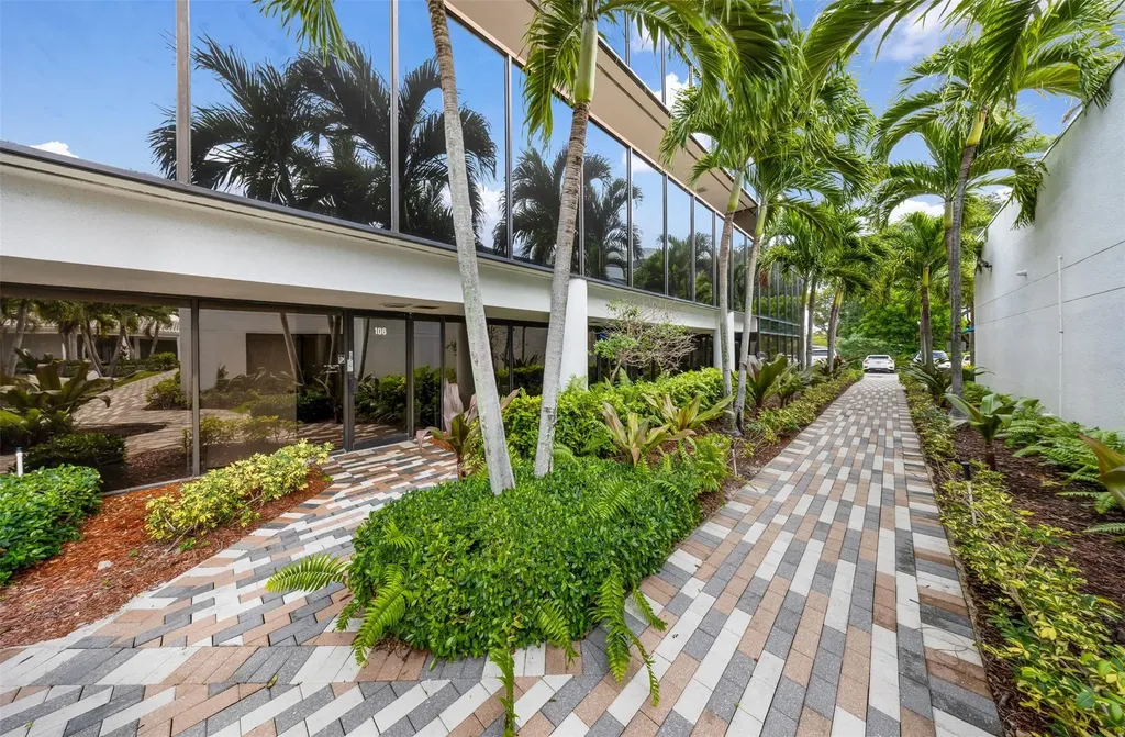 2001 W Cypress Creek Road Fort Lauderdale FL 33309