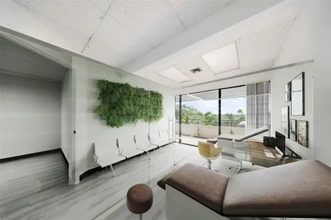 2001 W Cypress Creek Road Fort Lauderdale FL 33309