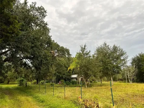 14625 NW 298th Street Okeechobee FL 34972