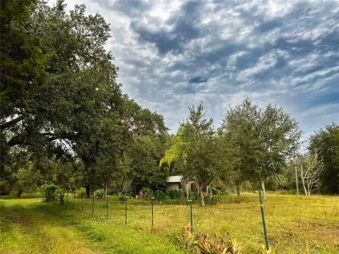 14625 NW 298th Street Okeechobee FL 34972