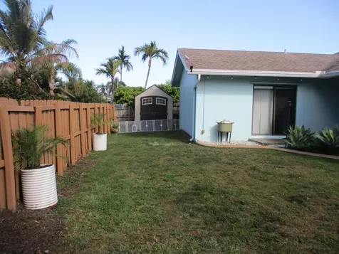 231 SE 9th Street Dania Beach FL 33004