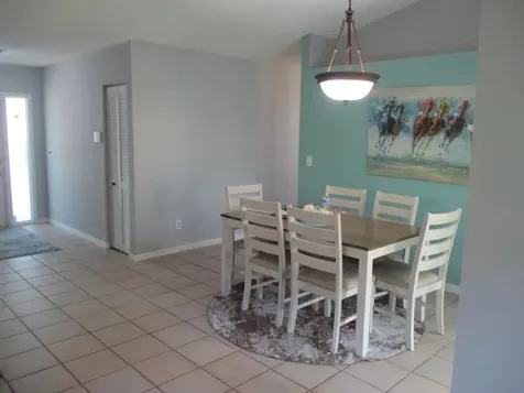 231 SE 9th Street Dania Beach FL 33004