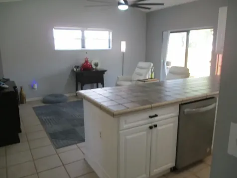 231 SE 9th Street Dania Beach FL 33004
