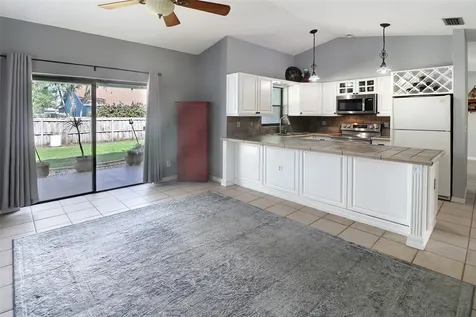 231 SE 9th Street Dania Beach FL 33004