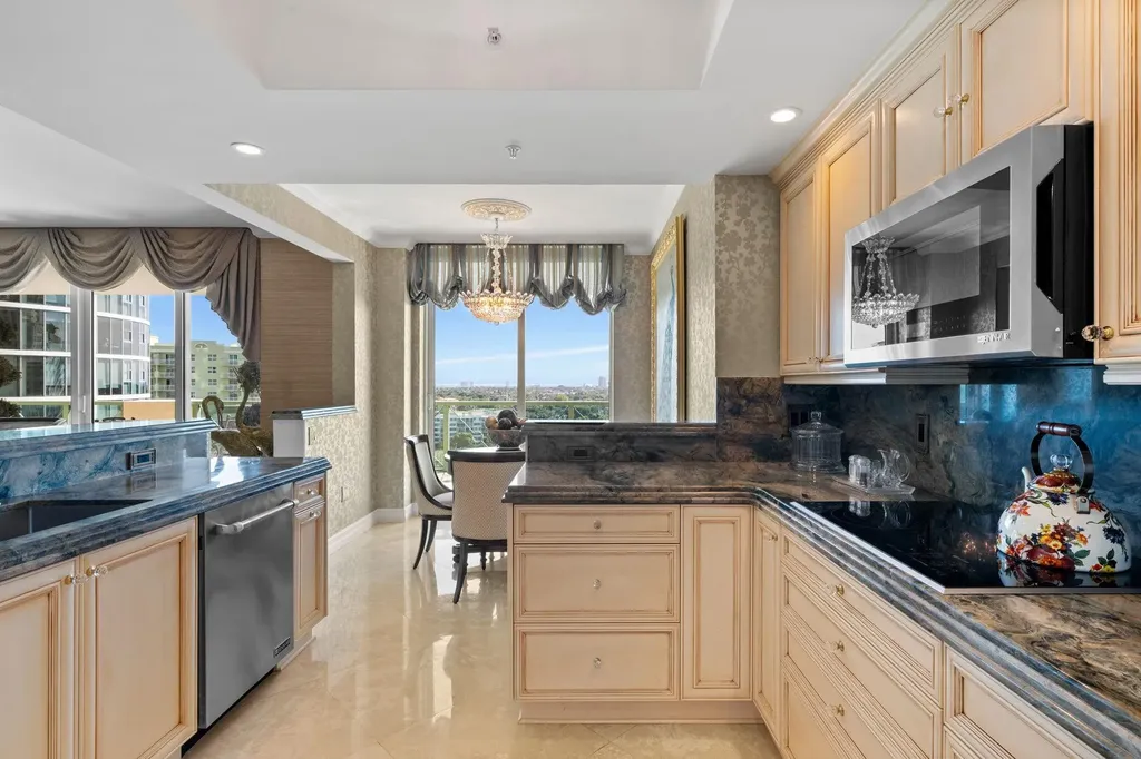 411 N New River Drive E Fort Lauderdale FL 33301