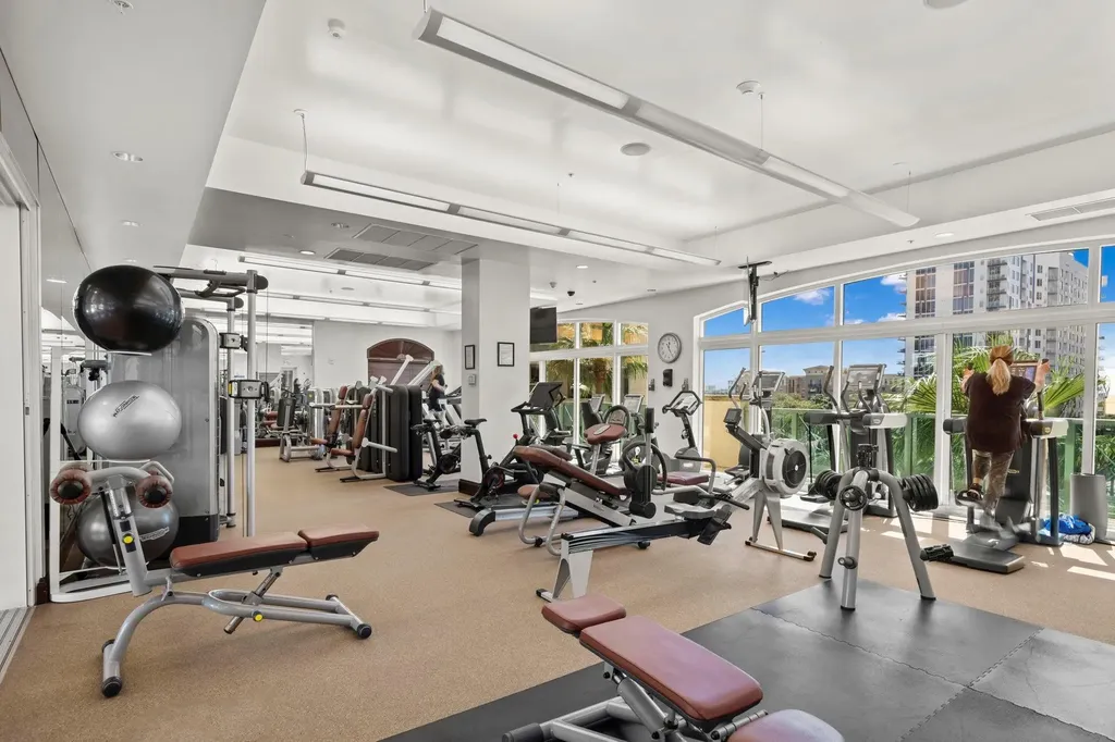 411 N New River Drive E Fort Lauderdale FL 33301