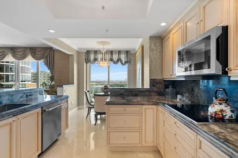 411 N New River Drive E Fort Lauderdale FL 33301