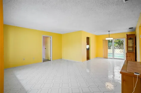 11331 NW 29th Street Sunrise FL 33323
