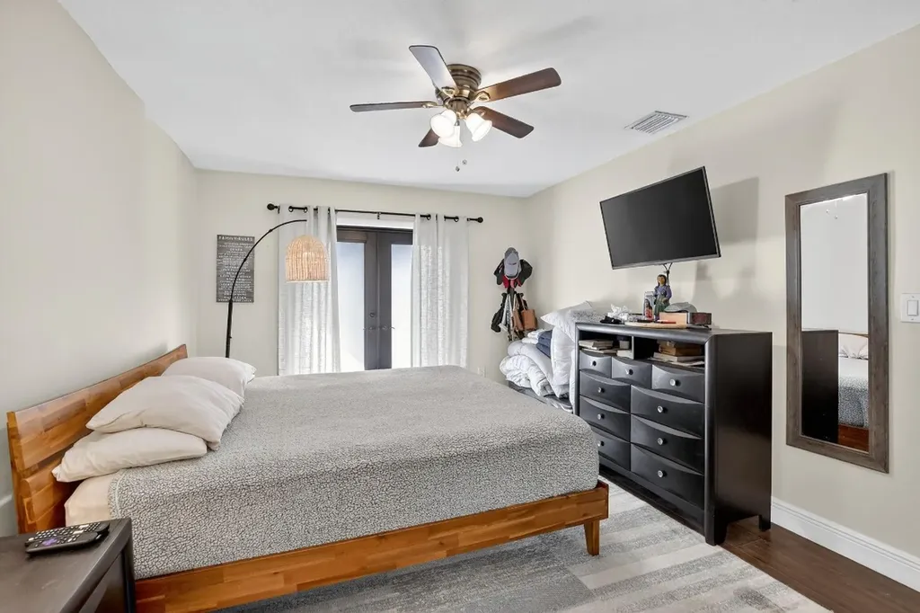 691 Willow Grove Terrace Davie FL 33325