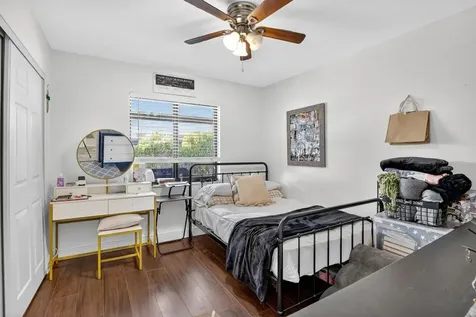 691 Willow Grove Terrace Davie FL 33325