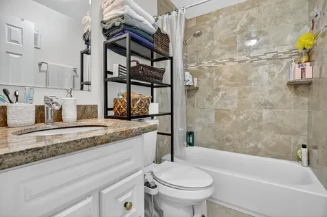 691 Willow Grove Terrace Davie FL 33325