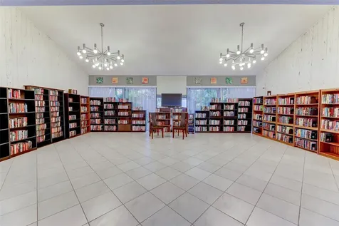 2236 N Cypress Bend Drive Pompano Beach FL 33069